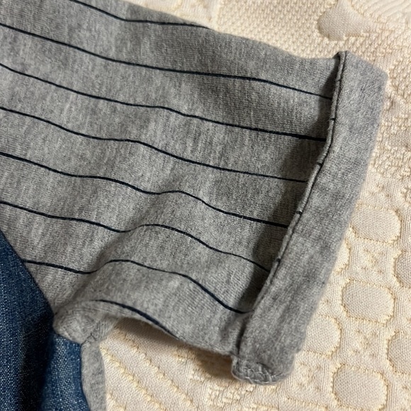 Disney Baseball Style Shirt with Mickey Mouse, Size 5 - Picture 4 of 9